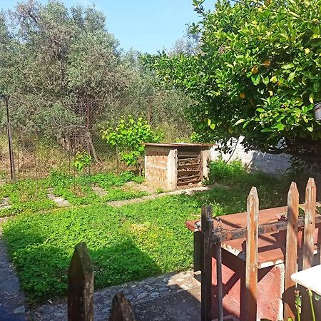 Zephyr Guest House Lefokastro Bagian luar foto
