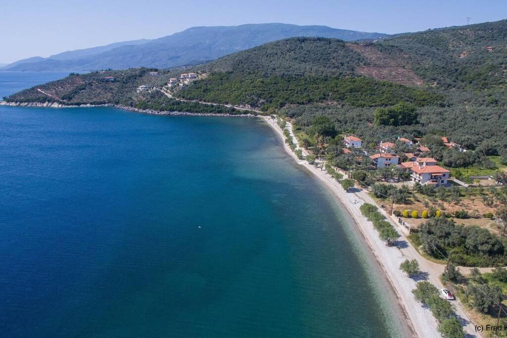 Zephyr Guest House Lefokastro Bagian luar foto